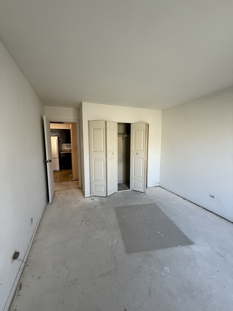 10735 5th Ave Cut Off Unit: 202