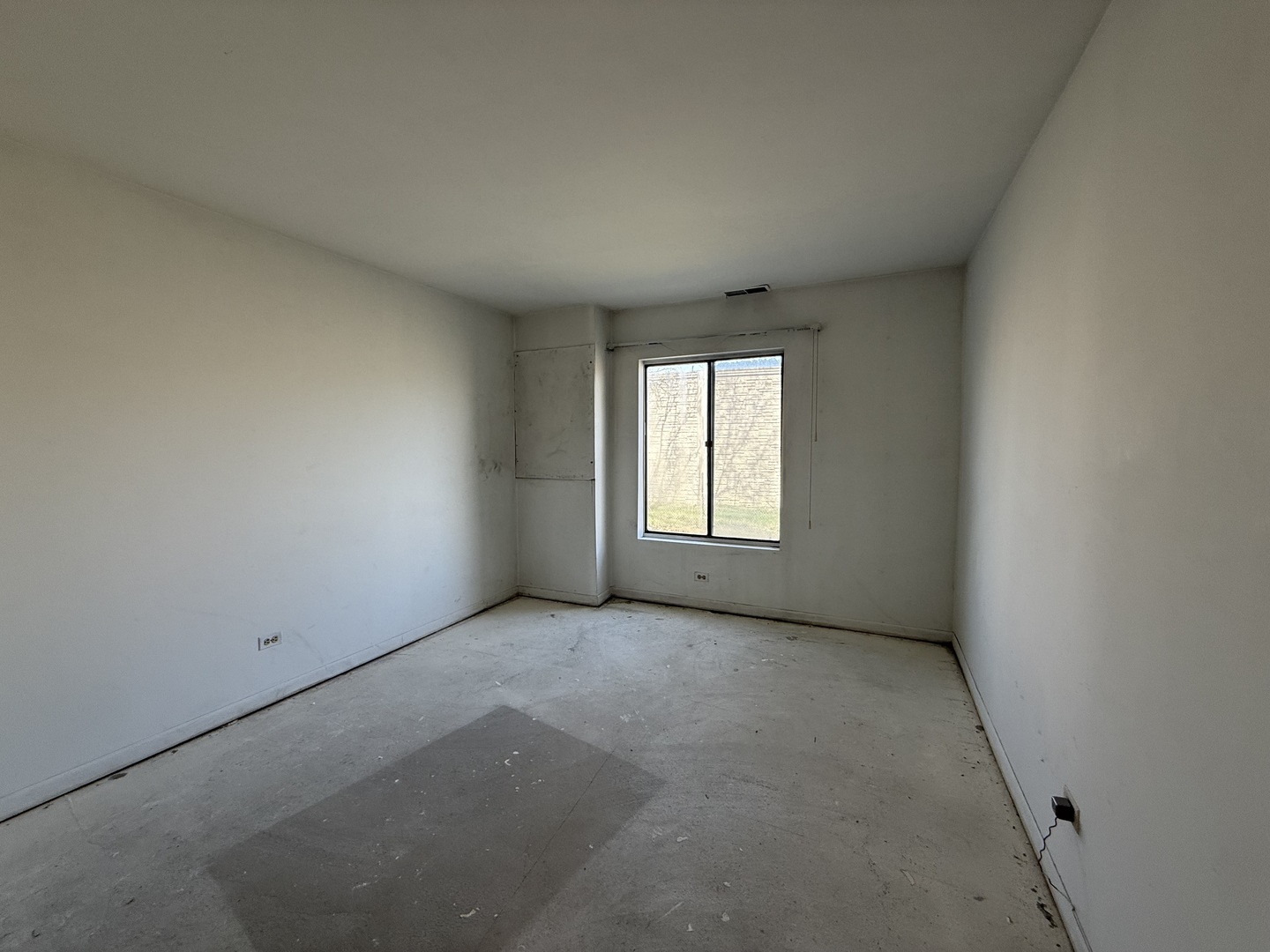 10735 5th Ave Cut Off Unit: 202