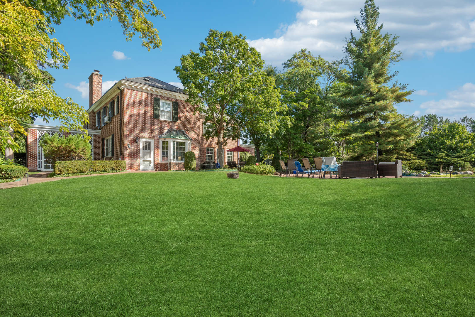 1053 Laurie Lane