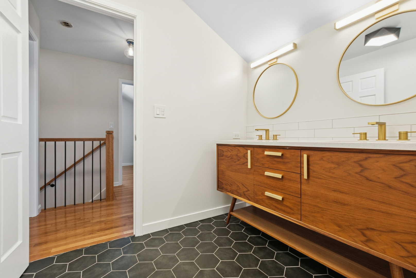 22W364 Glen Park Road