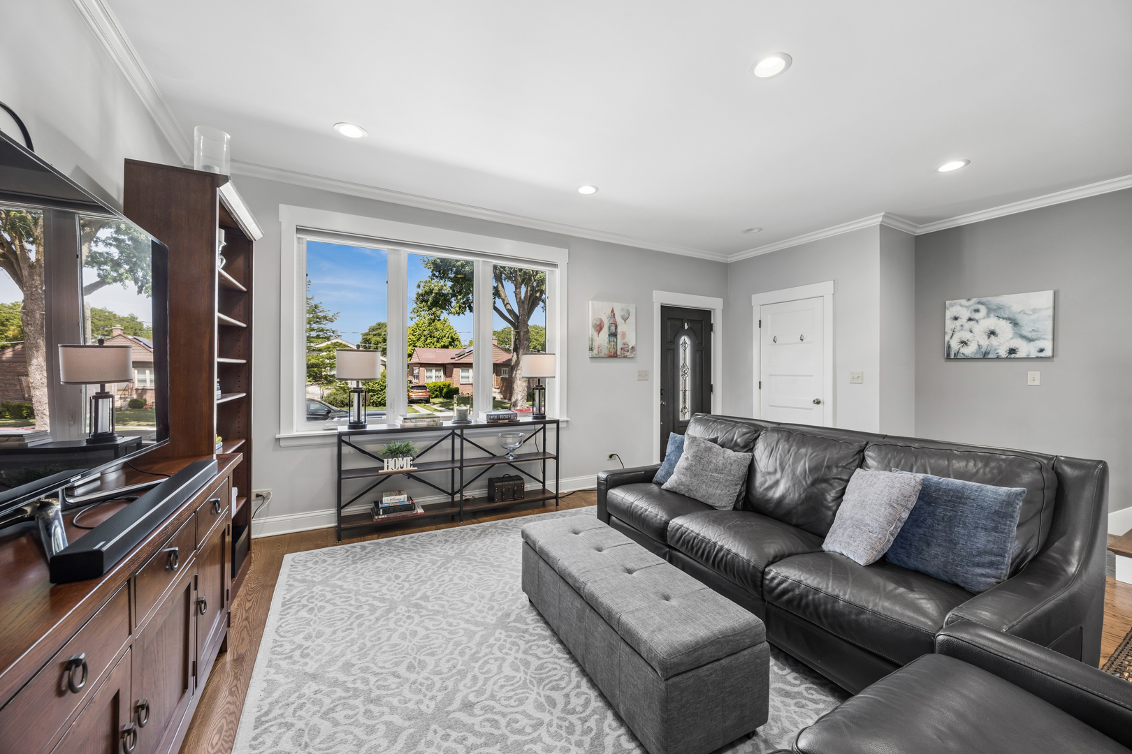 5137 S Mobile Avenue