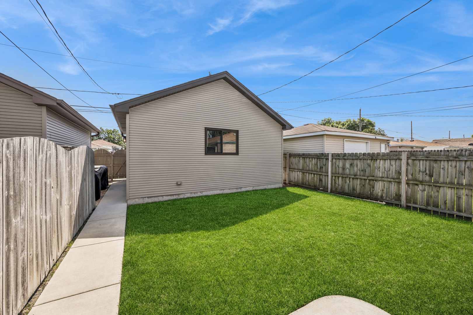 5137 S Mobile Avenue