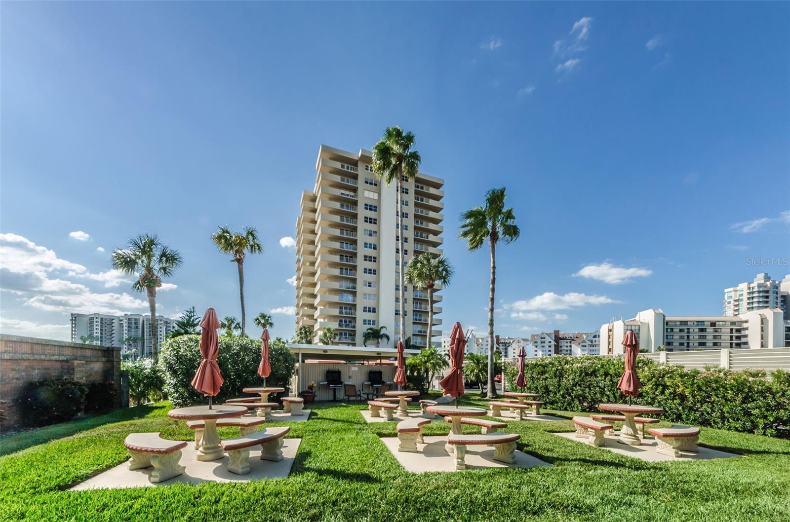 1621 GULF BLVD #PH-C