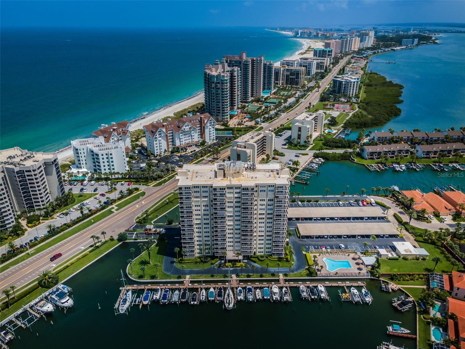 1621 GULF BLVD #PH-C