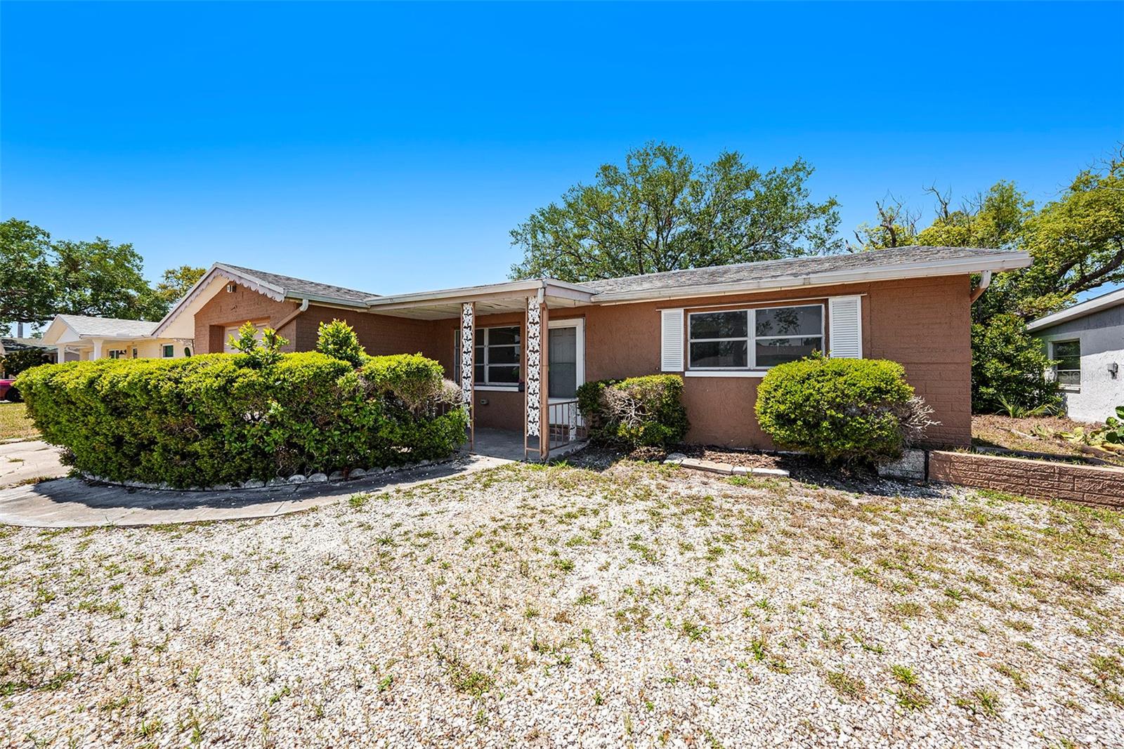 1051 NORMANDY BLVD