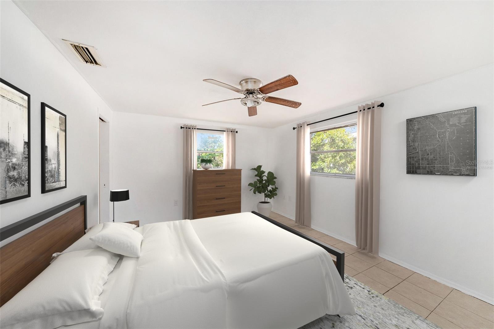 1051 NORMANDY BLVD
