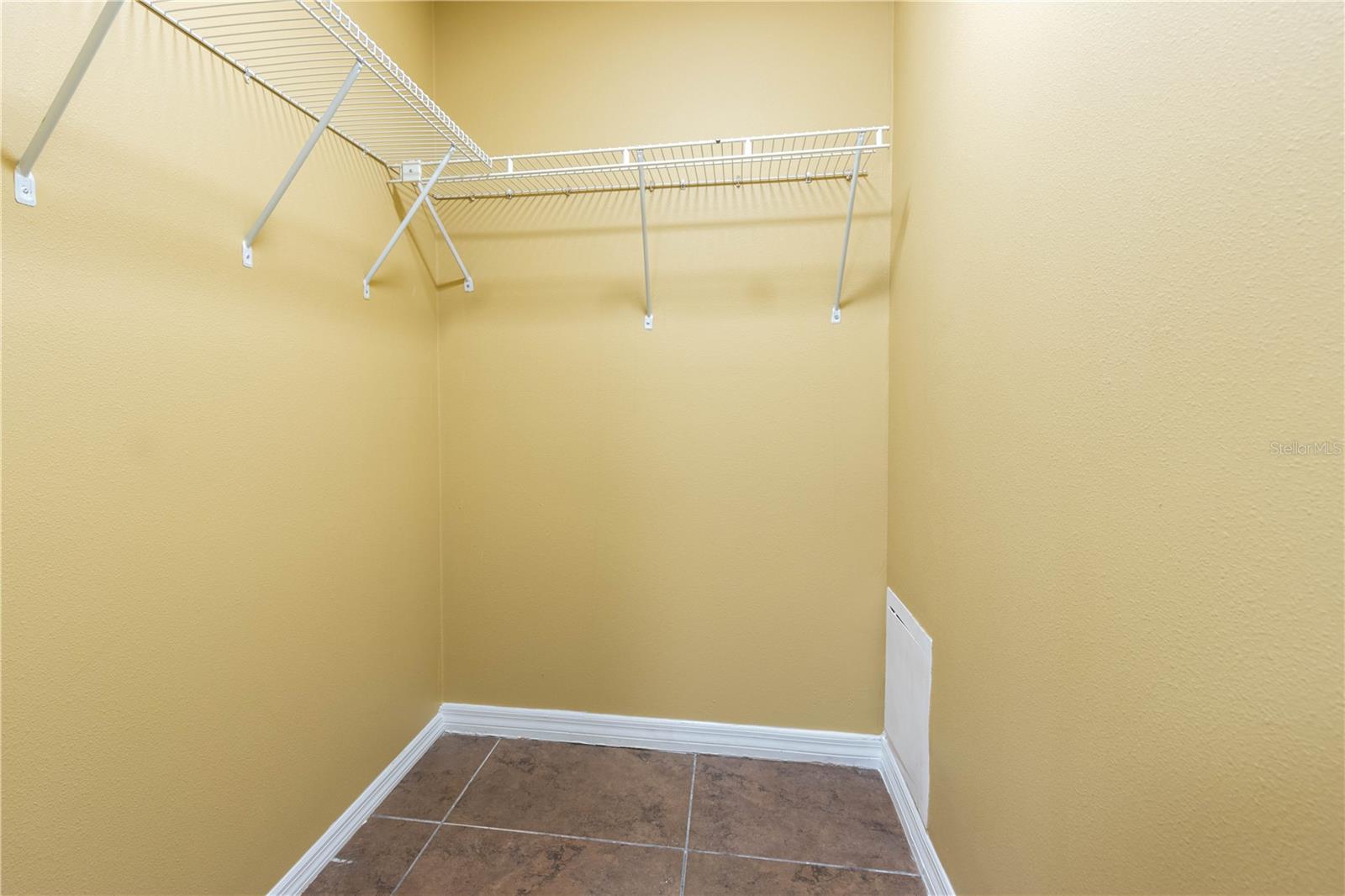 4117 DAVENTRY LN