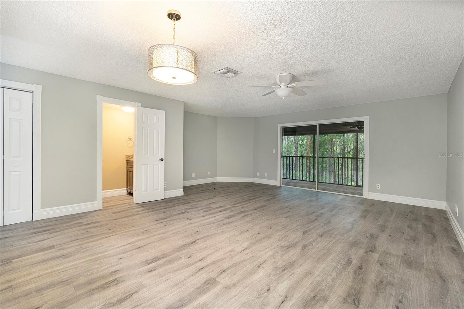 4117 DAVENTRY LN