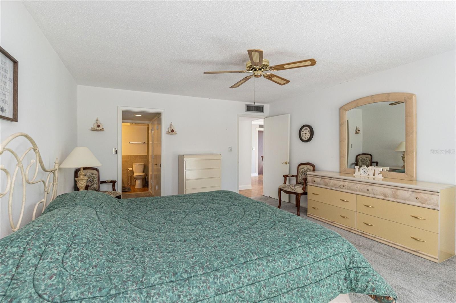 2612 PEARCE DR #301