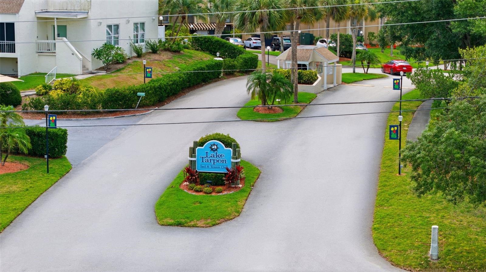 98 S HIGHLAND AVE #102