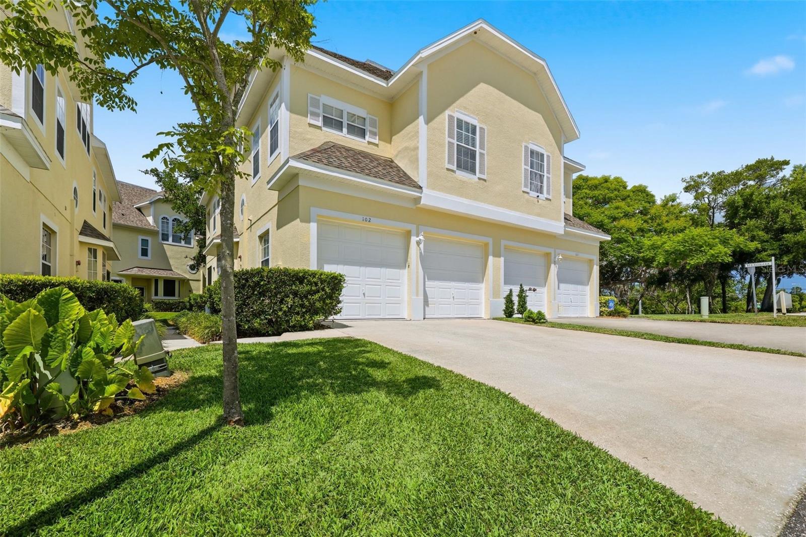 98 S HIGHLAND AVE #102