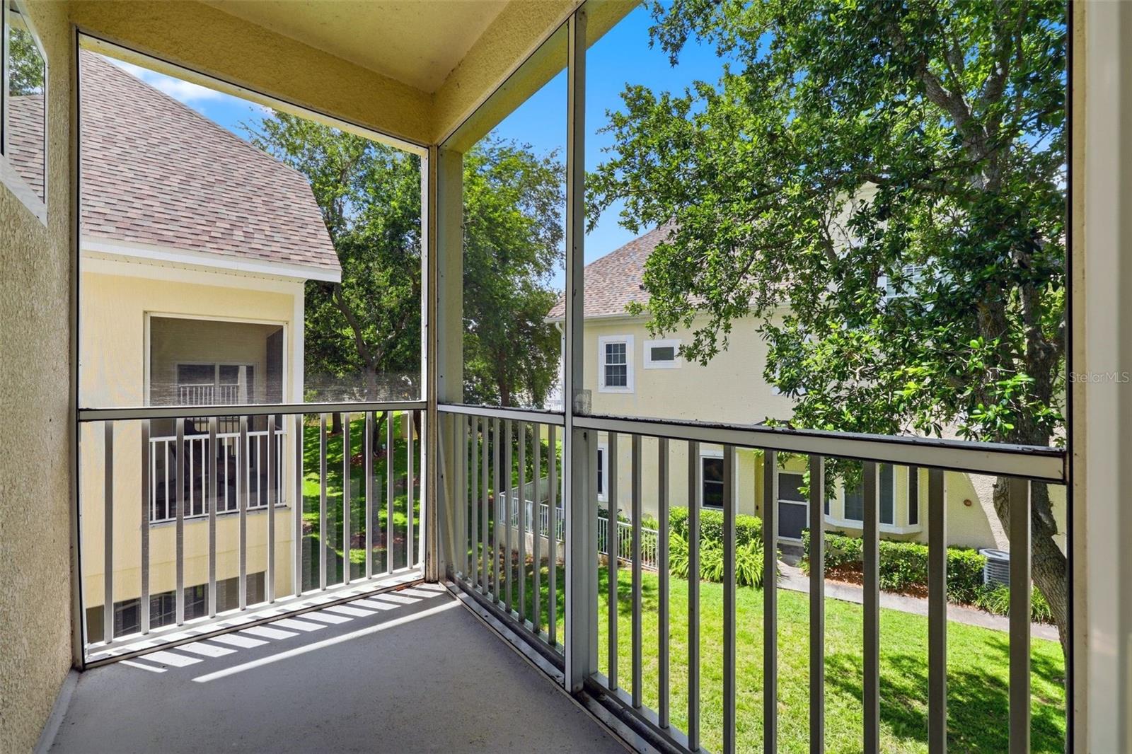 98 S HIGHLAND AVE #102