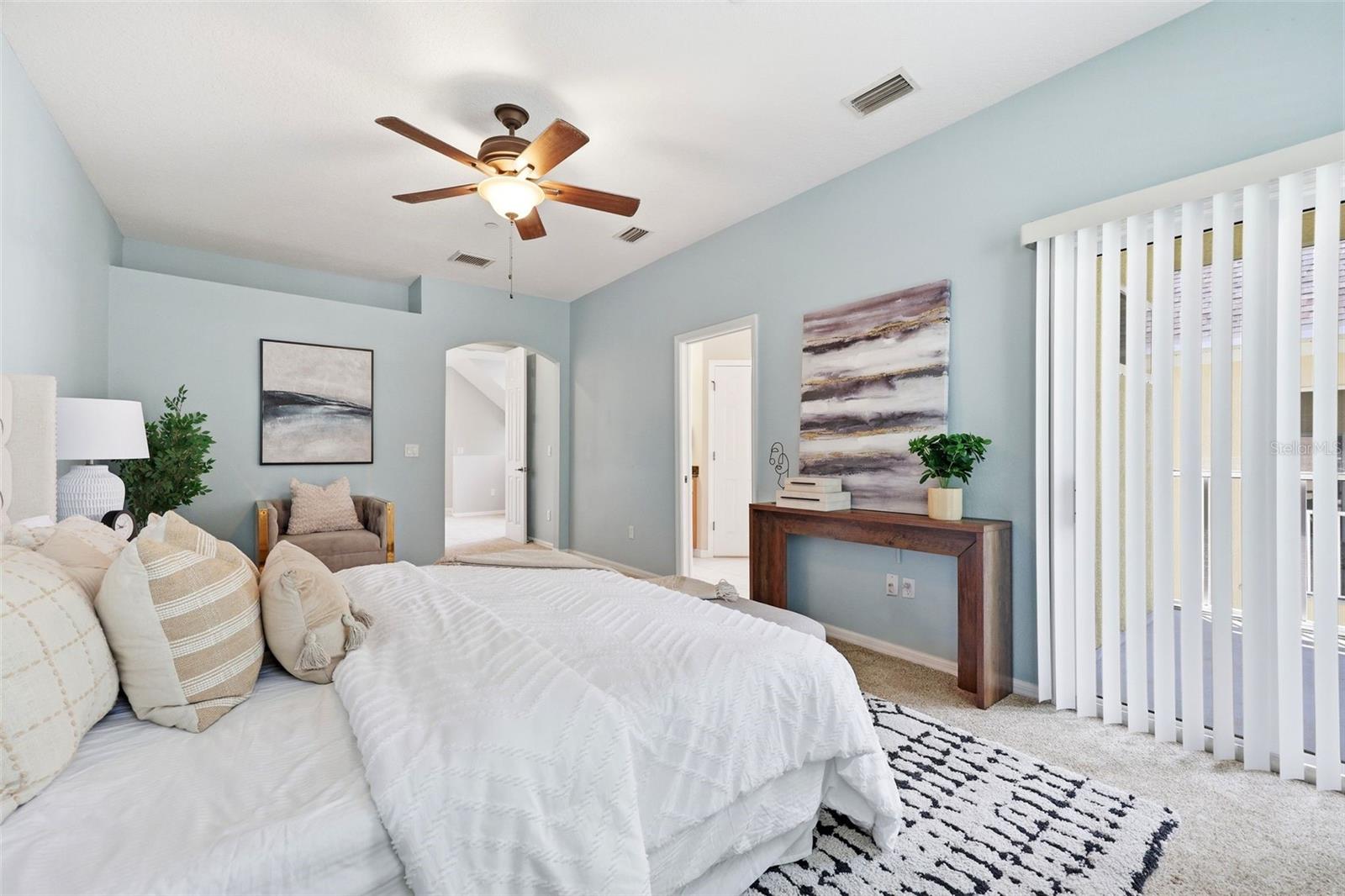 98 S HIGHLAND AVE #102