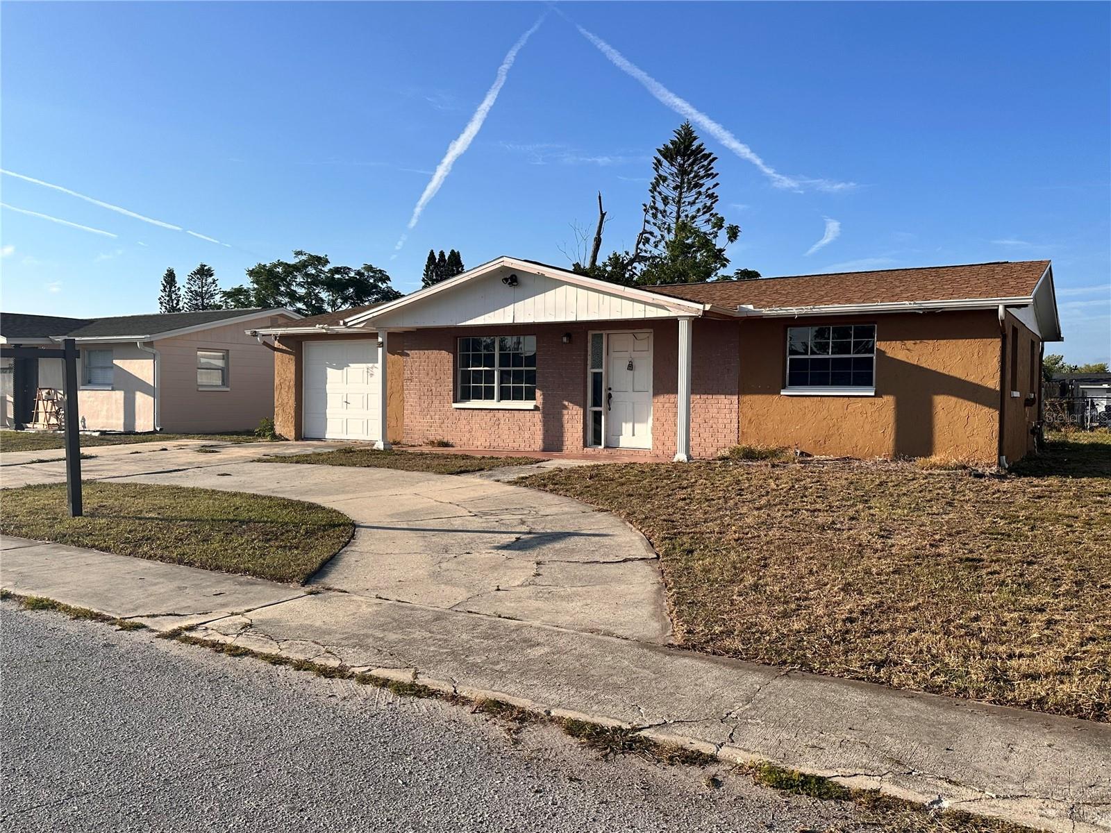 3215 BRIGHT DR