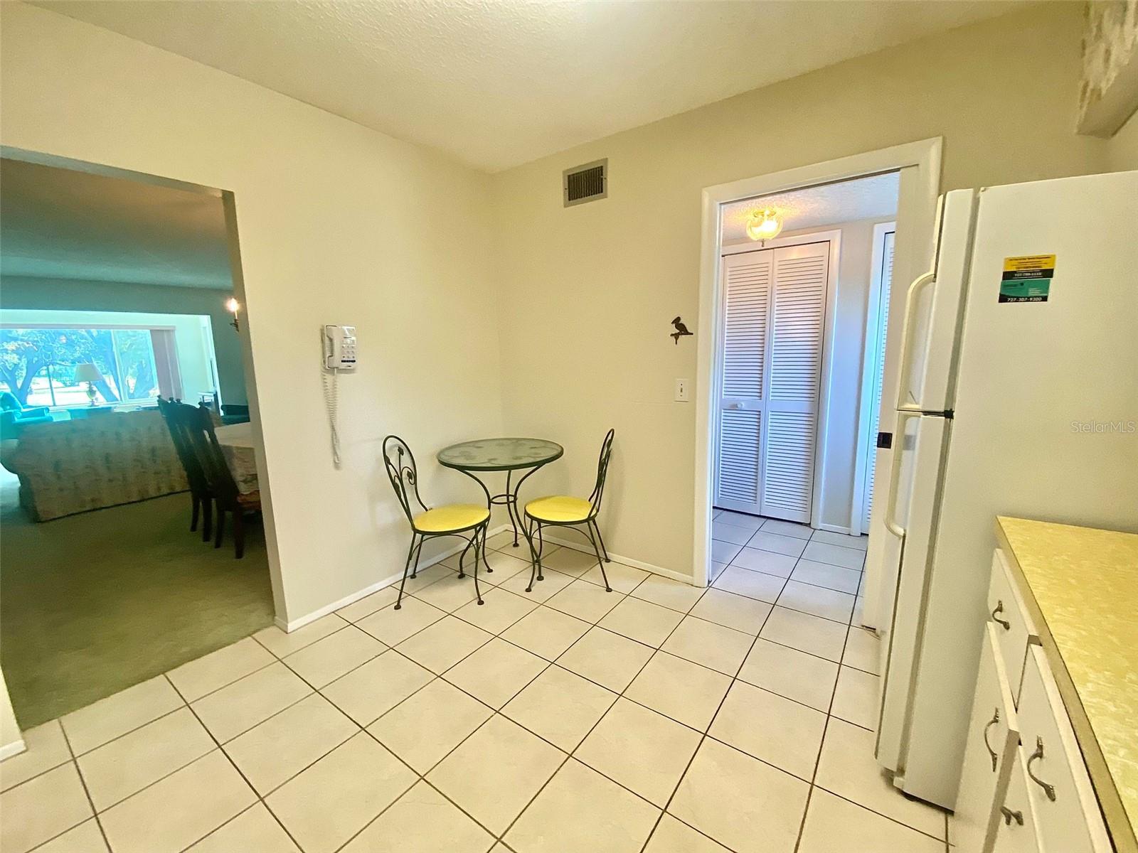2340 GRECIAN WAY #38