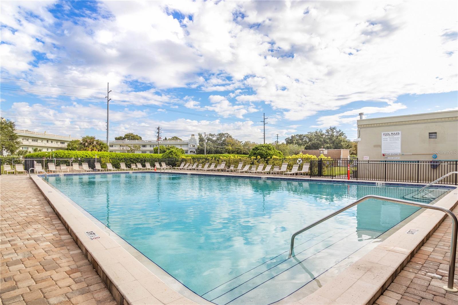 2340 GRECIAN WAY #38
