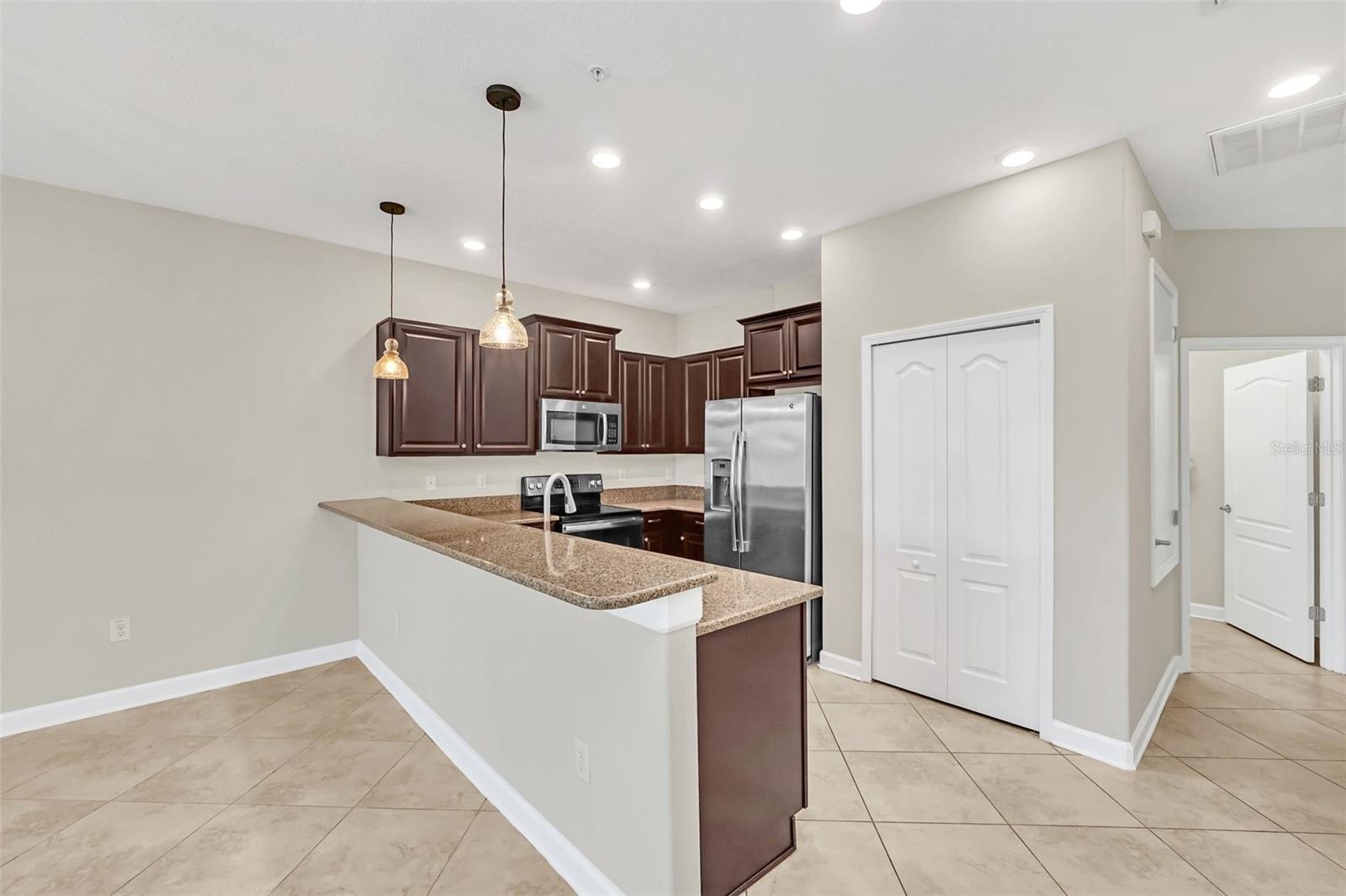 8972 AZALEA SANDS LN #8972