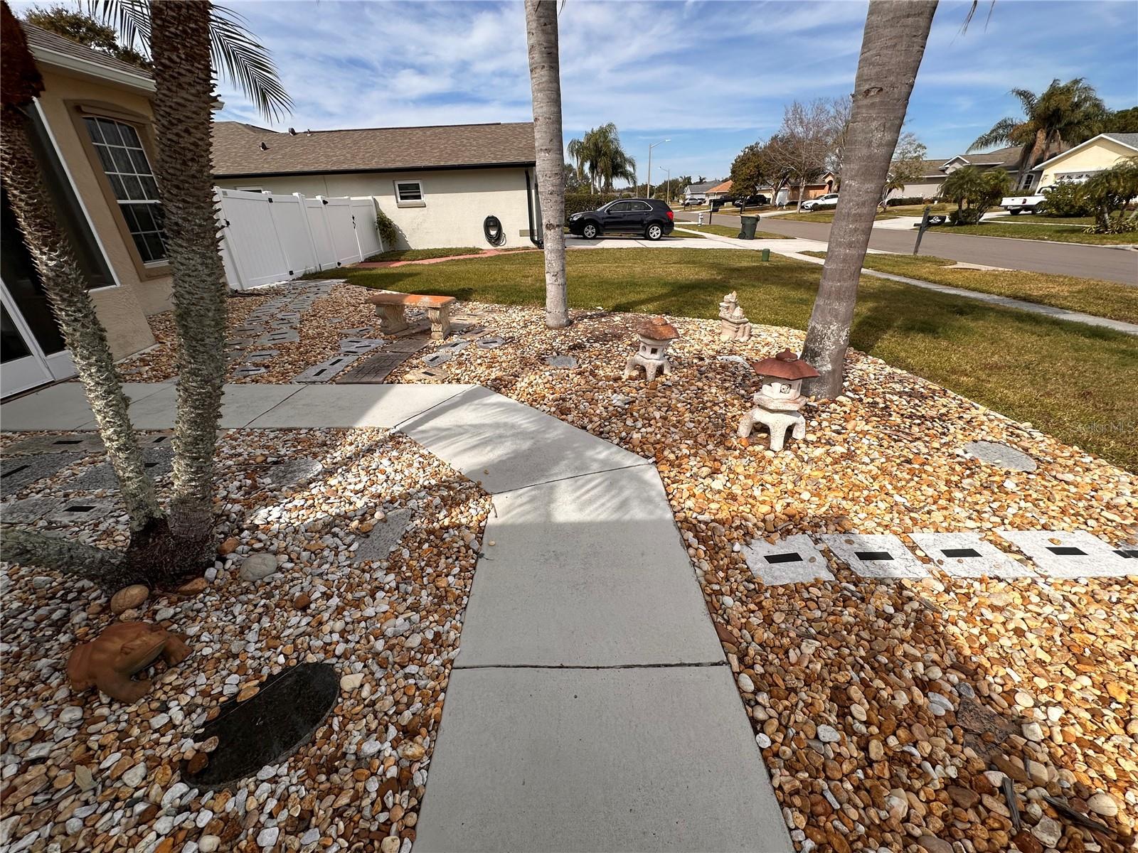 4878 ZION DR