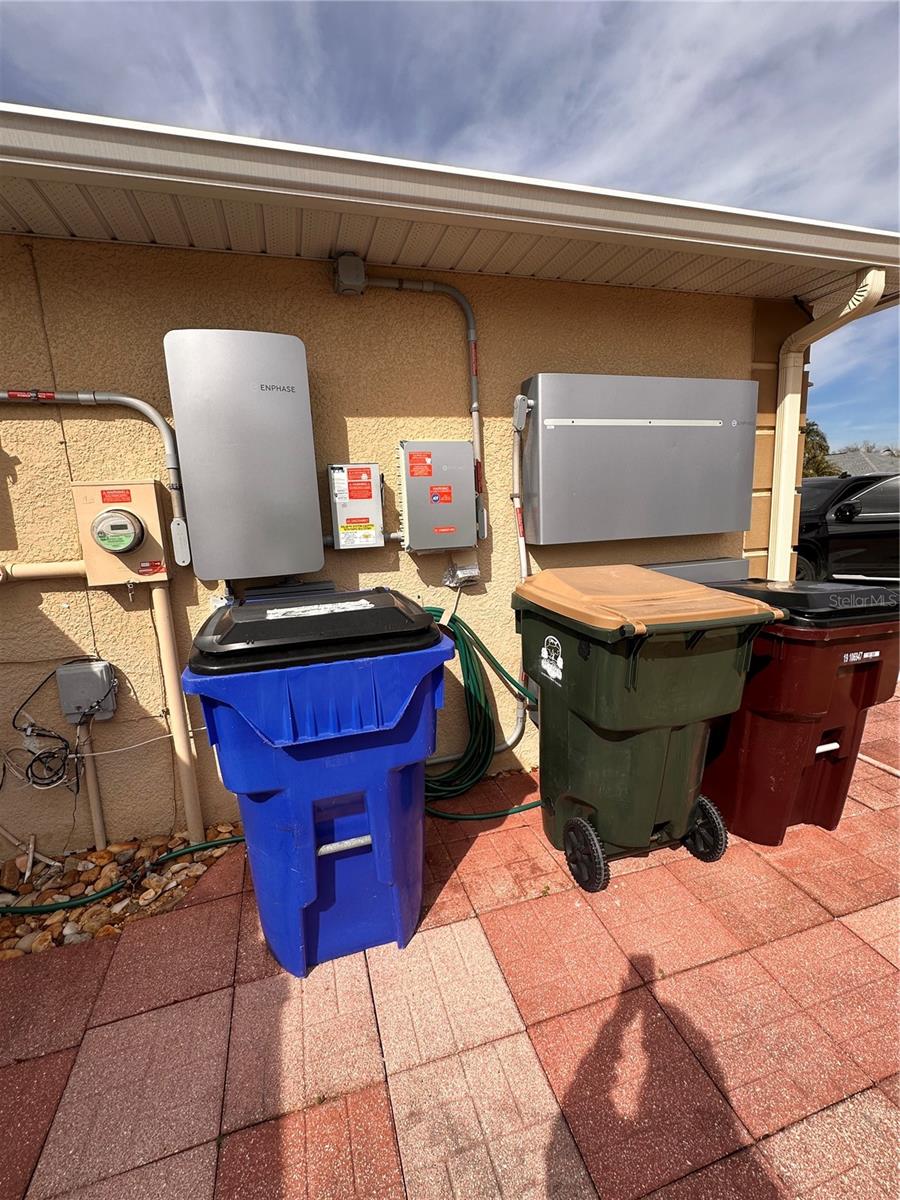 4878 ZION DR