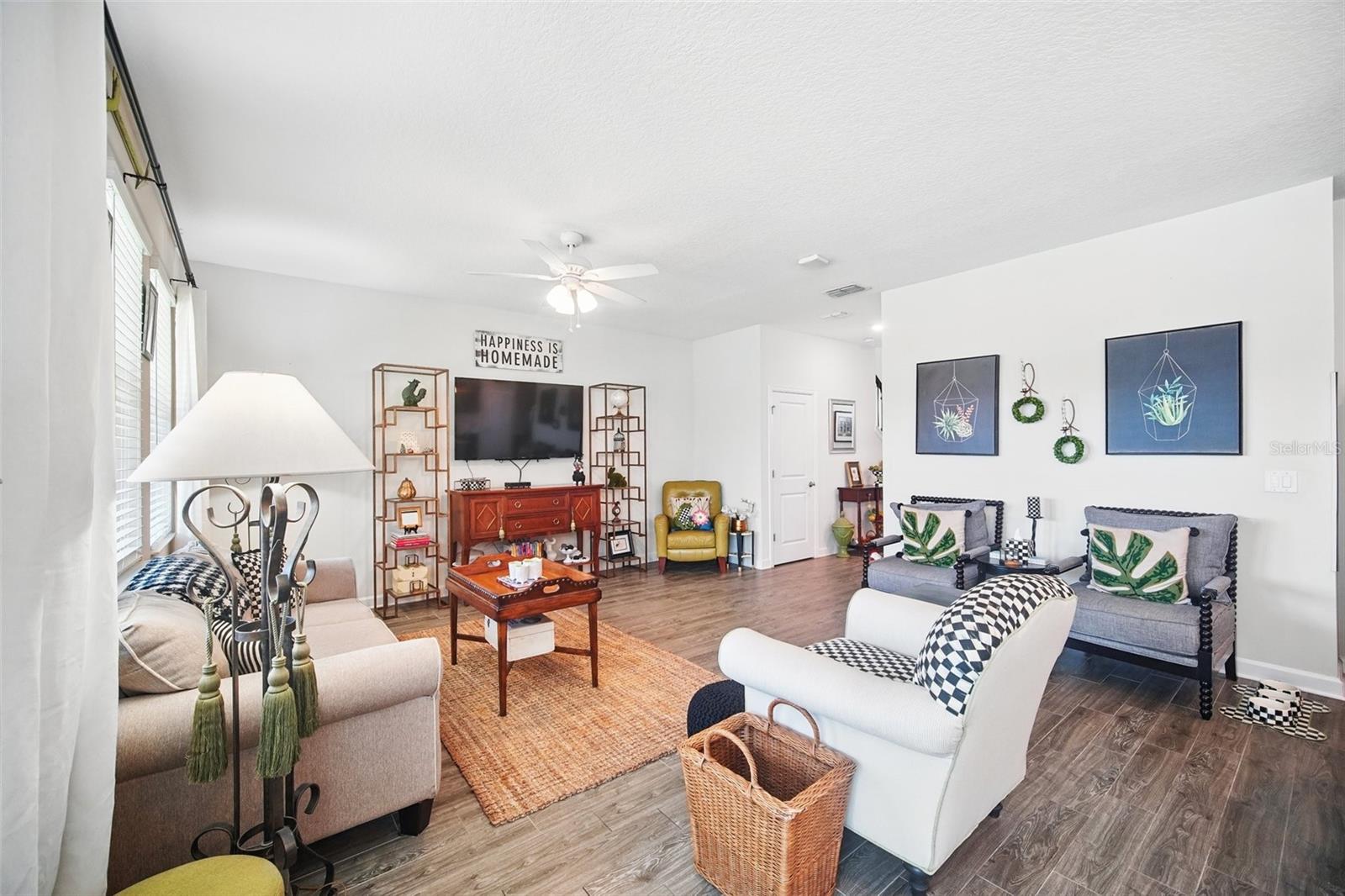 1107 TRAPPERS TRAIL LOOP