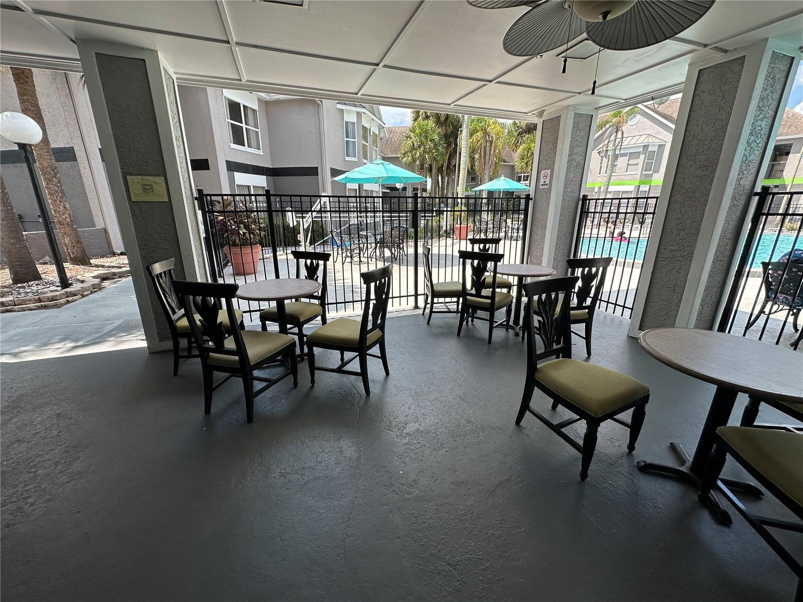 3100 PARKWAY BLVD #123