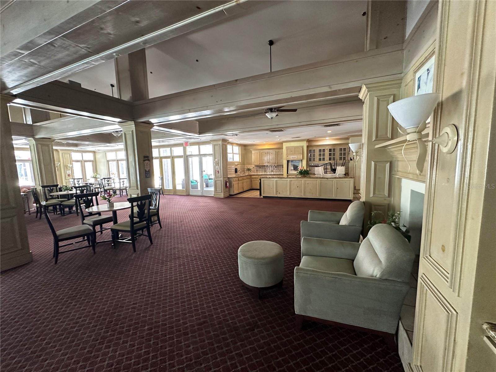 3100 PARKWAY BLVD #123