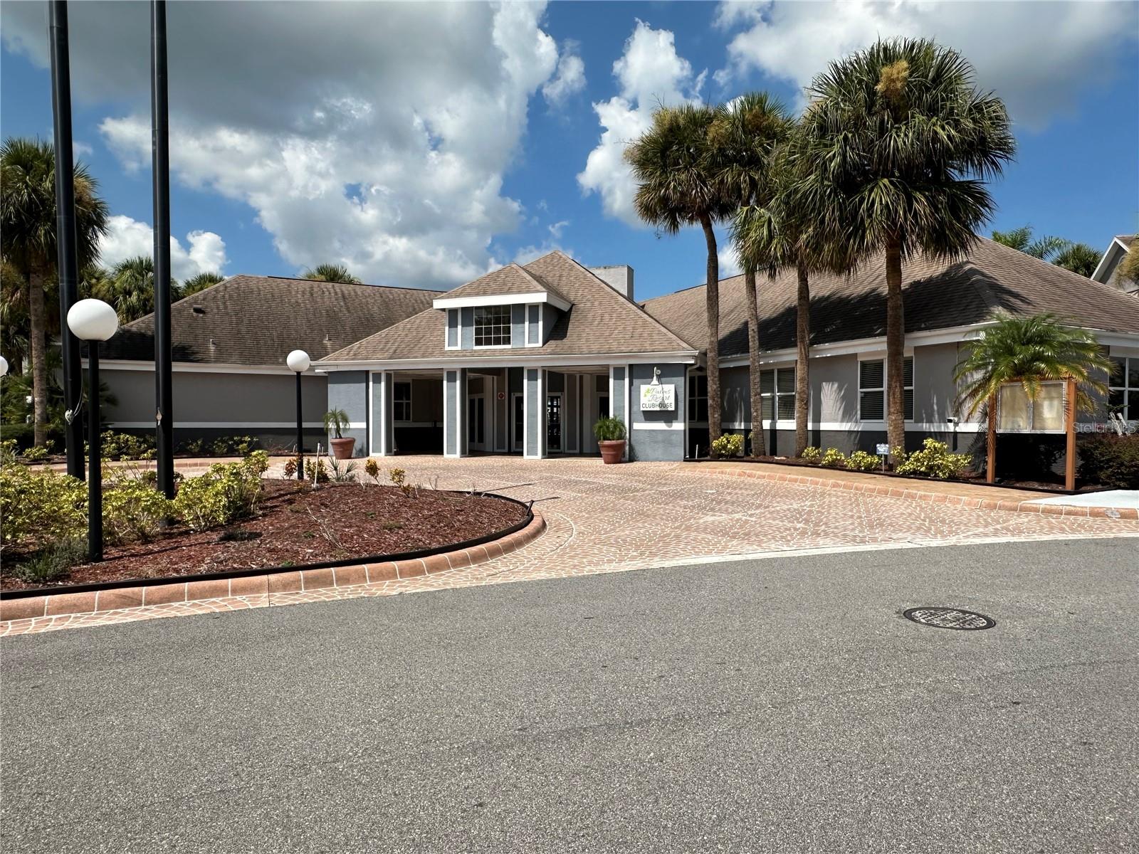 3100 PARKWAY BLVD #123