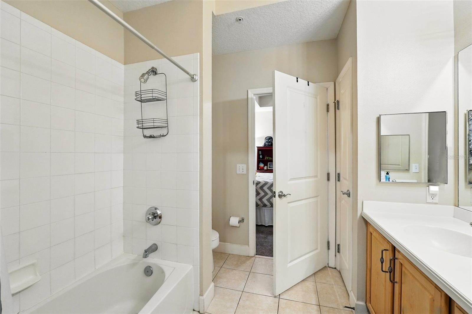 1411 CELEBRATION AVE #106