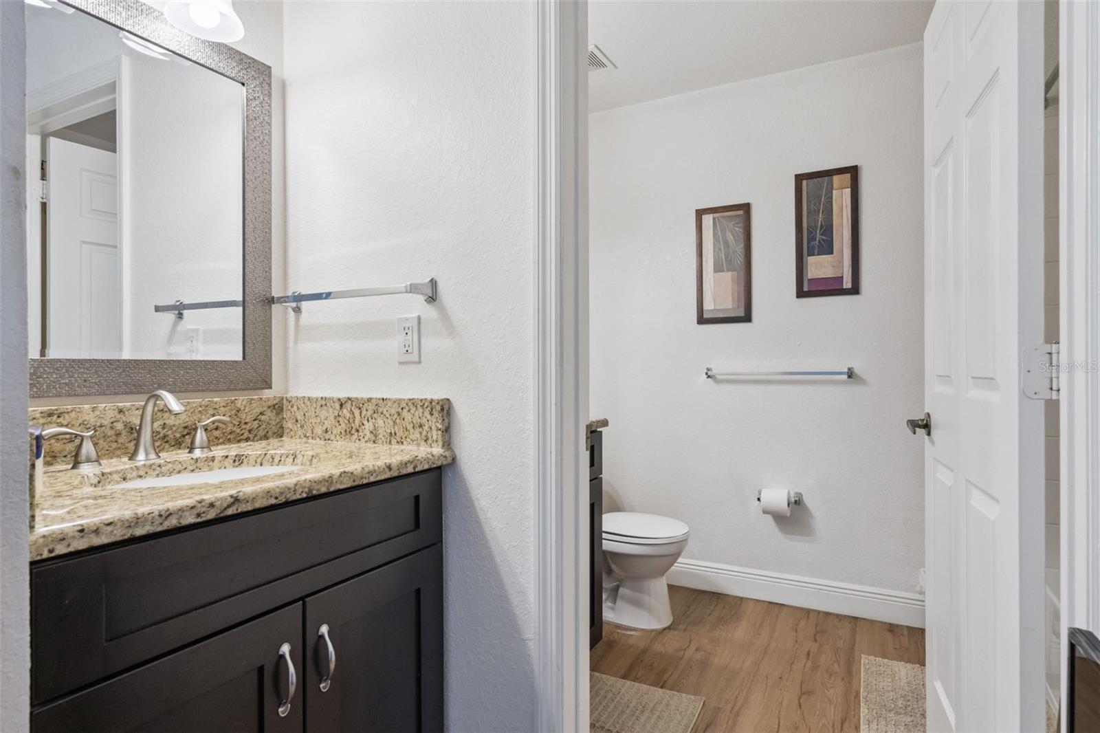 4564 YELLOWGOLD RD E #106