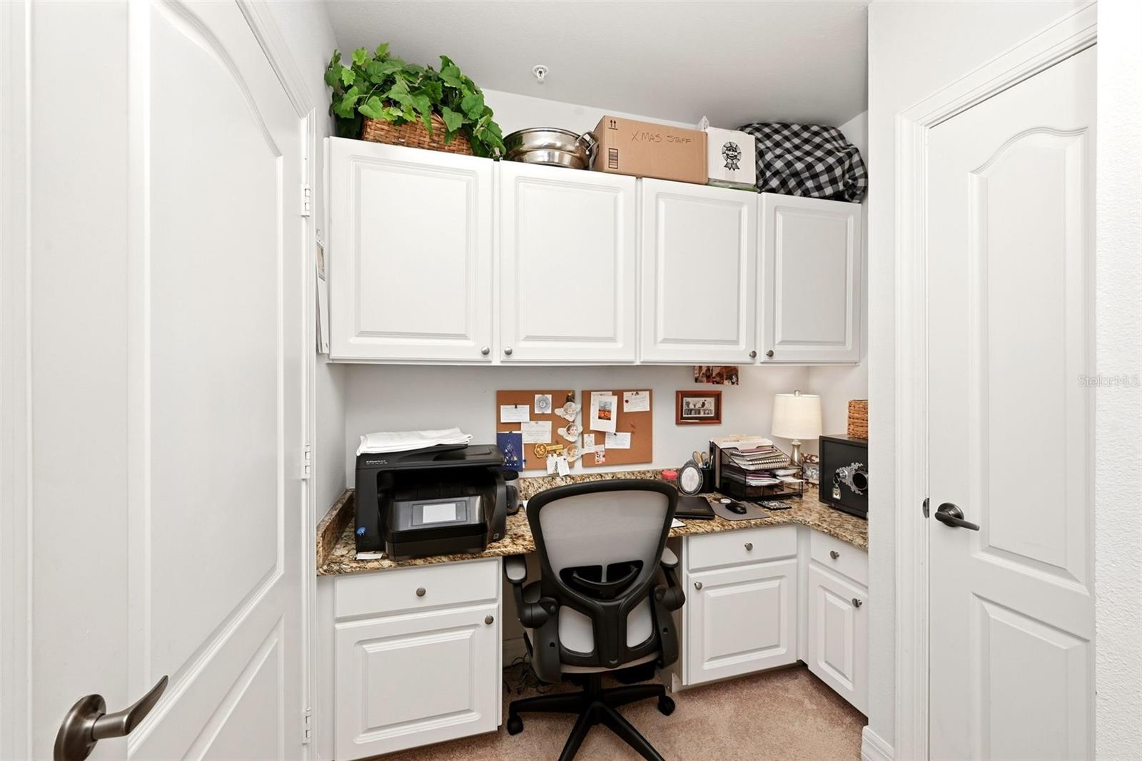 501 MIRASOL CIR #402
