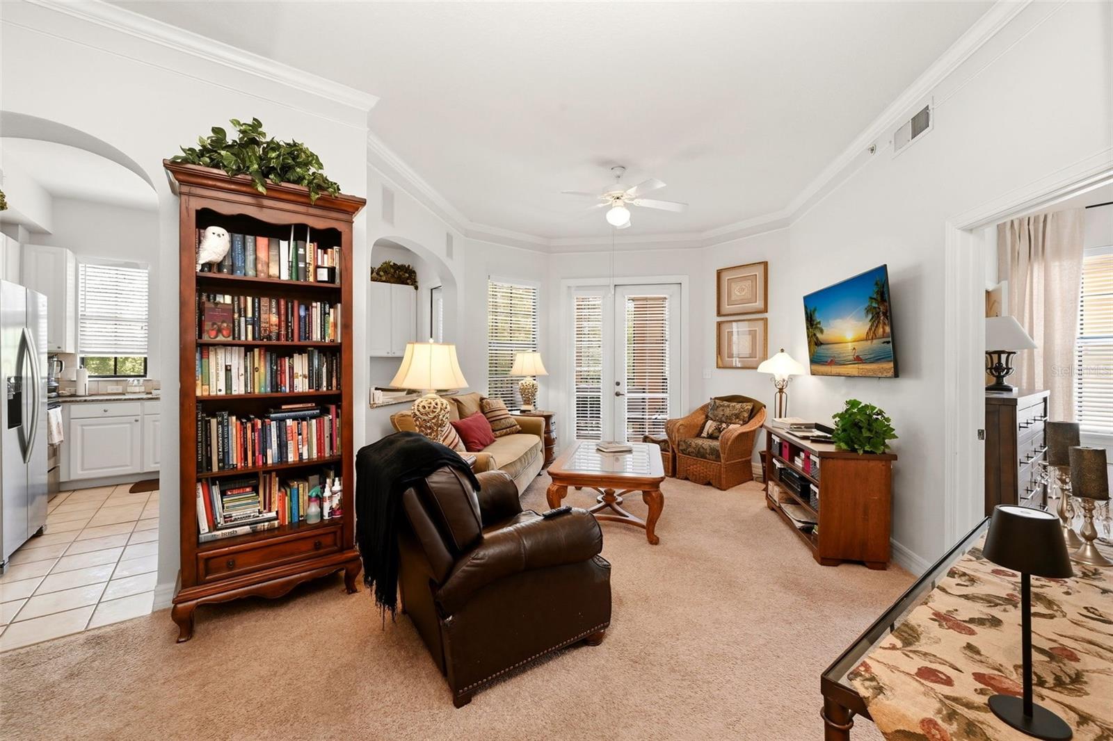 501 MIRASOL CIR #402