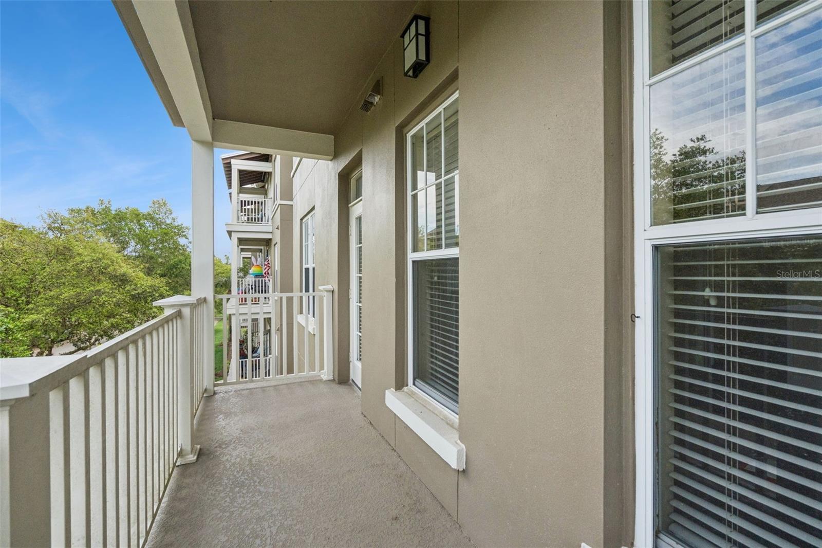 1400 CELEBRATION AVE #305