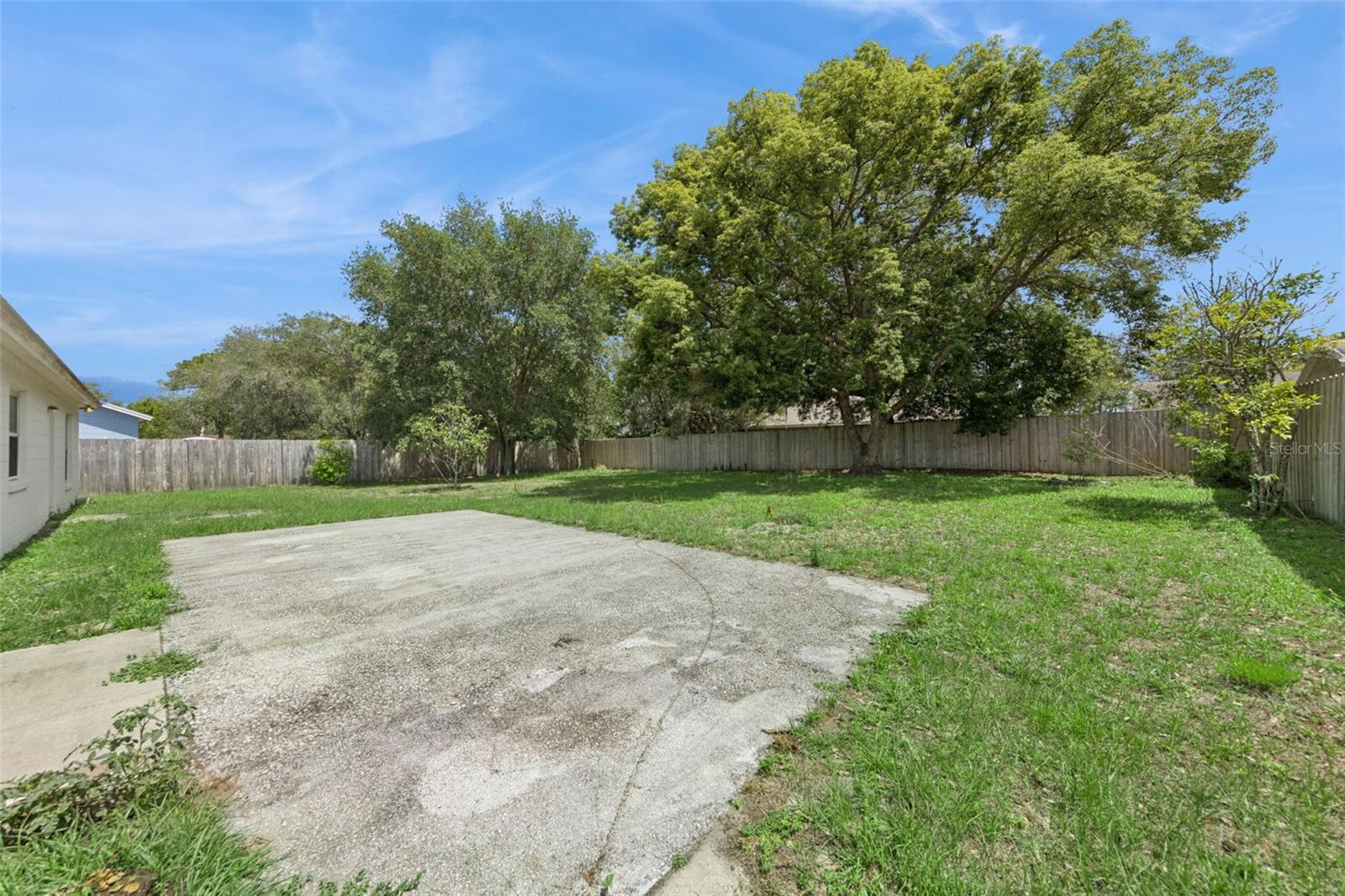 2485 HAULOVER BLVD