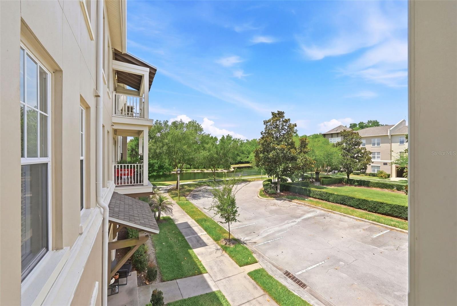 1231 WRIGHT CIR #212