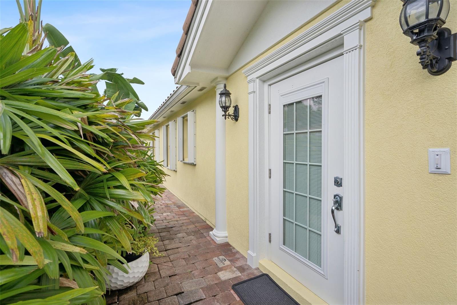 12004 KAJETAN LN