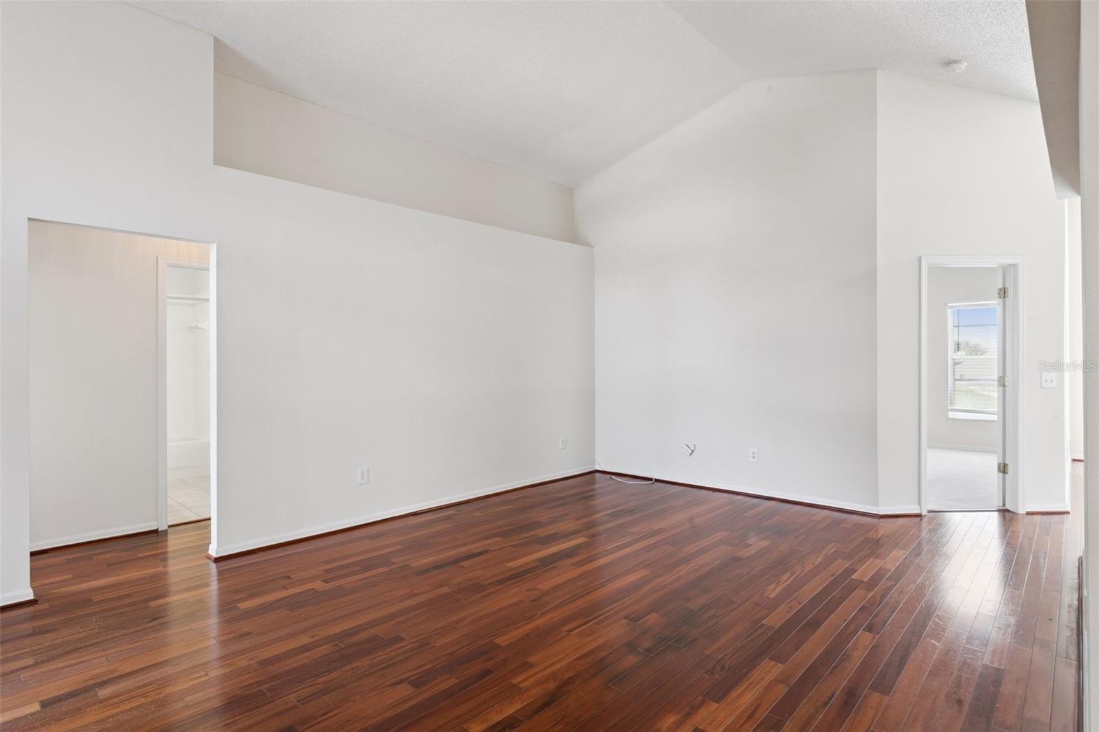 617 RESTON PL