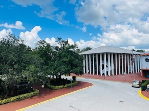 323 CELEBRATION BLVD