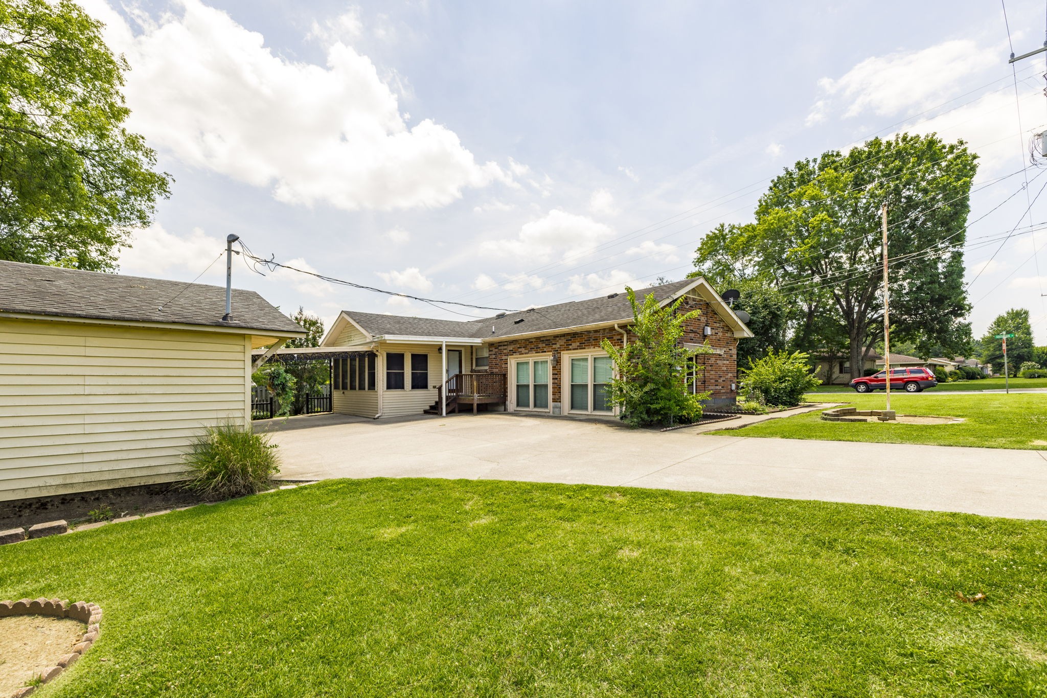 204 Wessington Pl