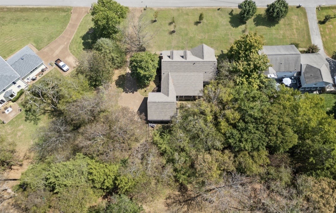 6625 N Creekwood Dr