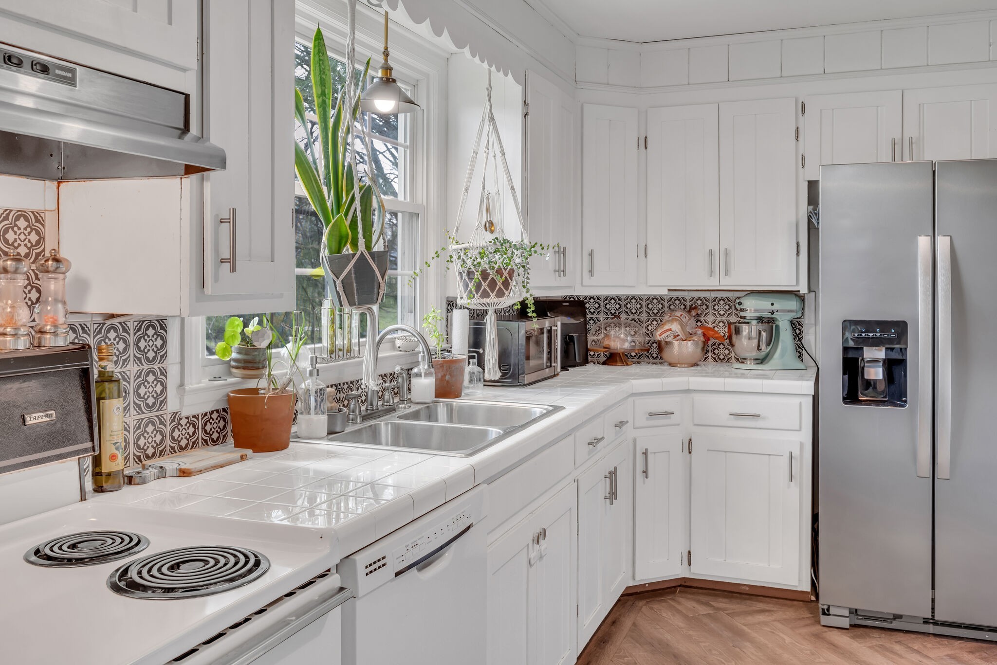 228 Graylynn Dr
