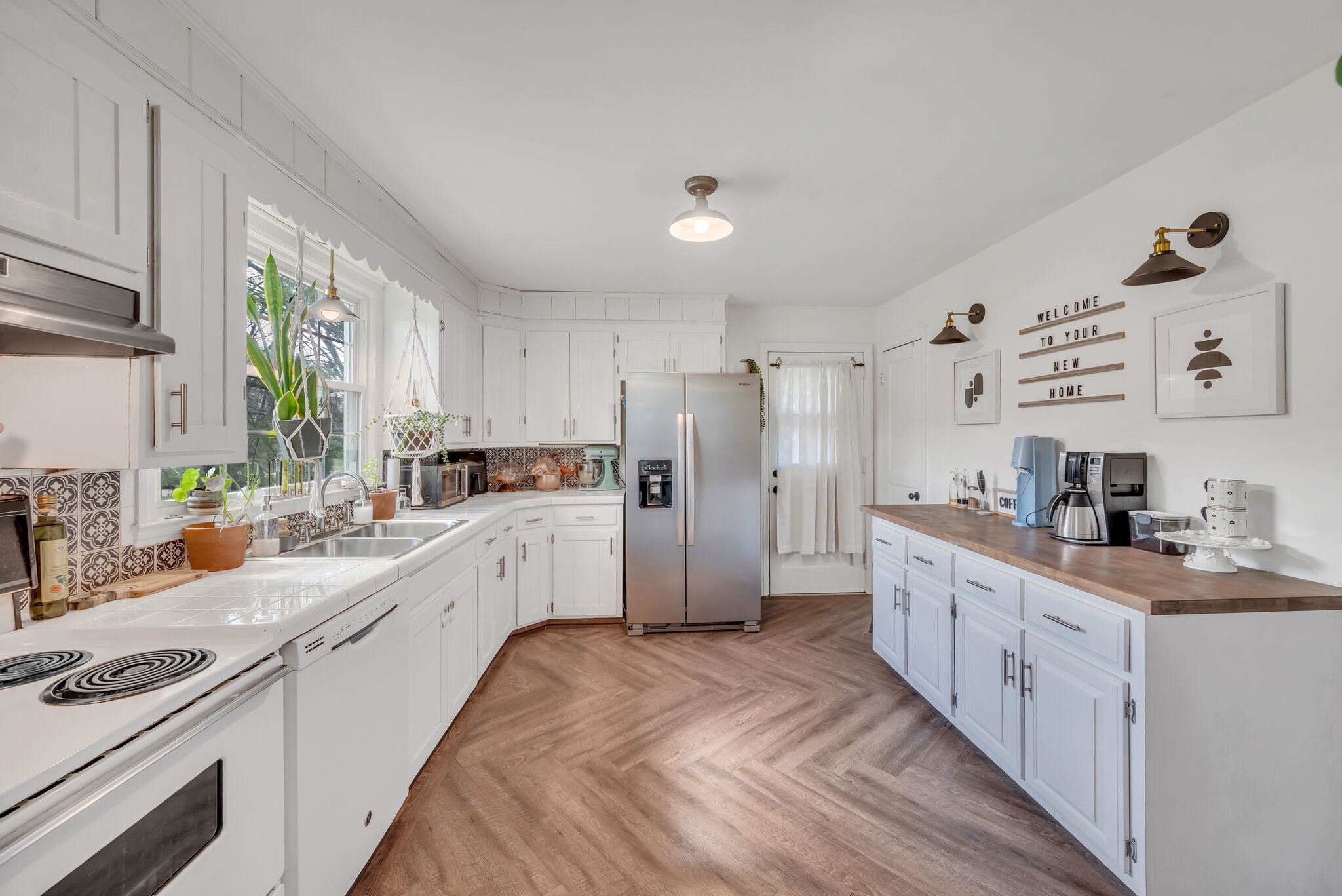 228 Graylynn Dr
