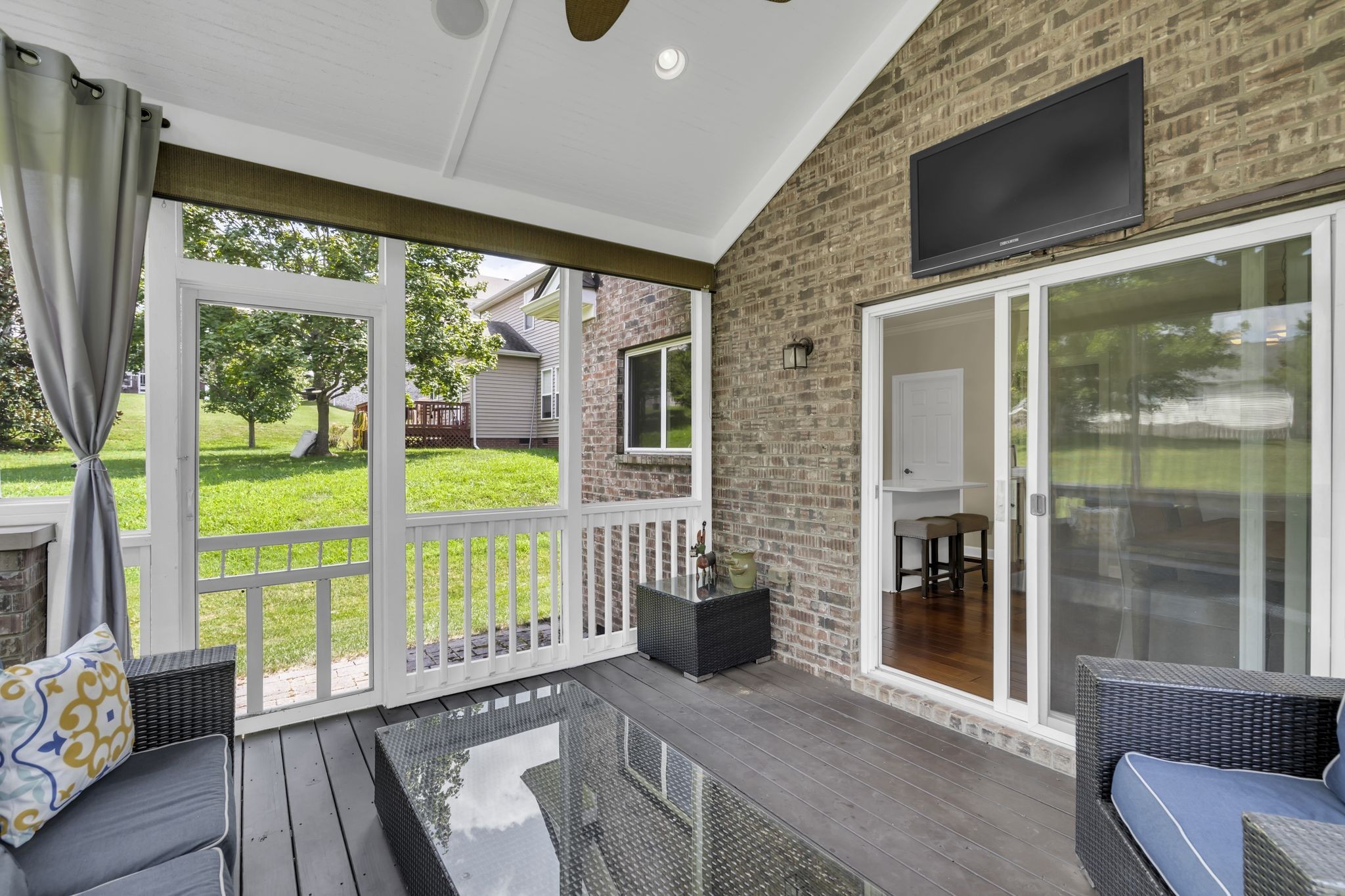 1306 Slade Ct
