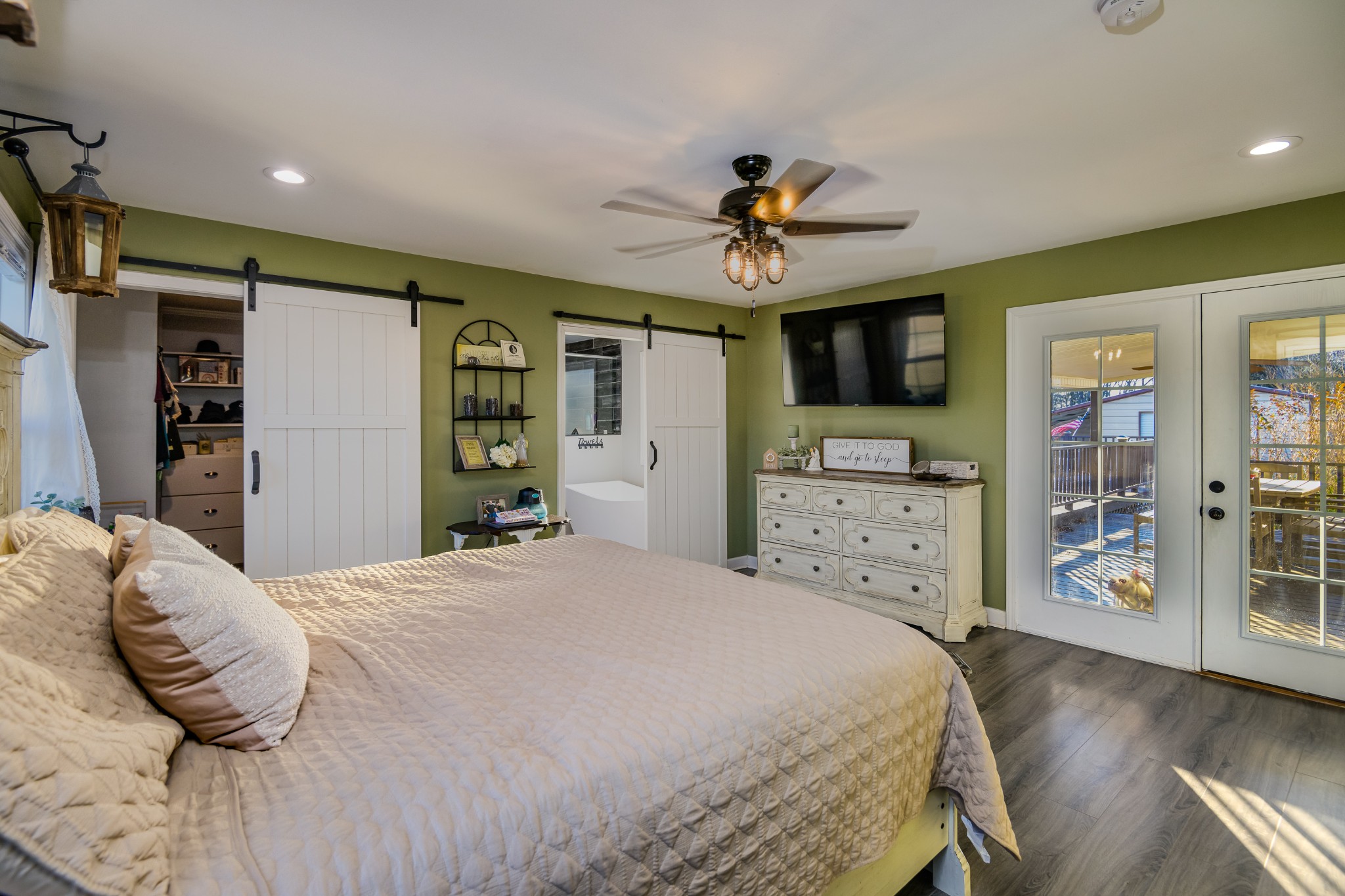 2843 Roy McCollum Rd