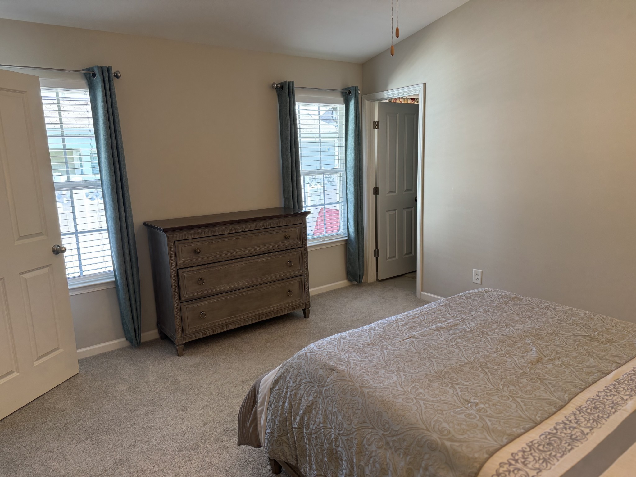 210 Oldbury Ln