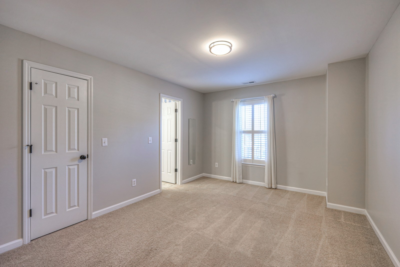 265 Stanley Park Ln