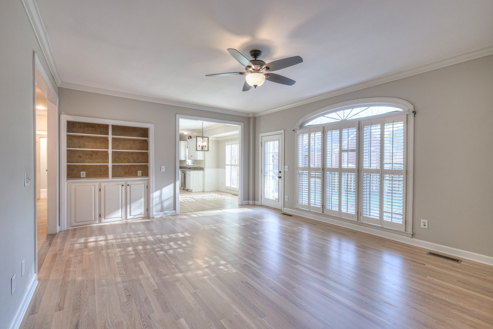265 Stanley Park Ln