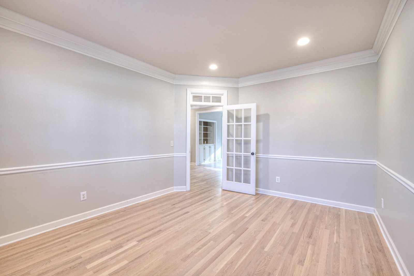 265 Stanley Park Ln