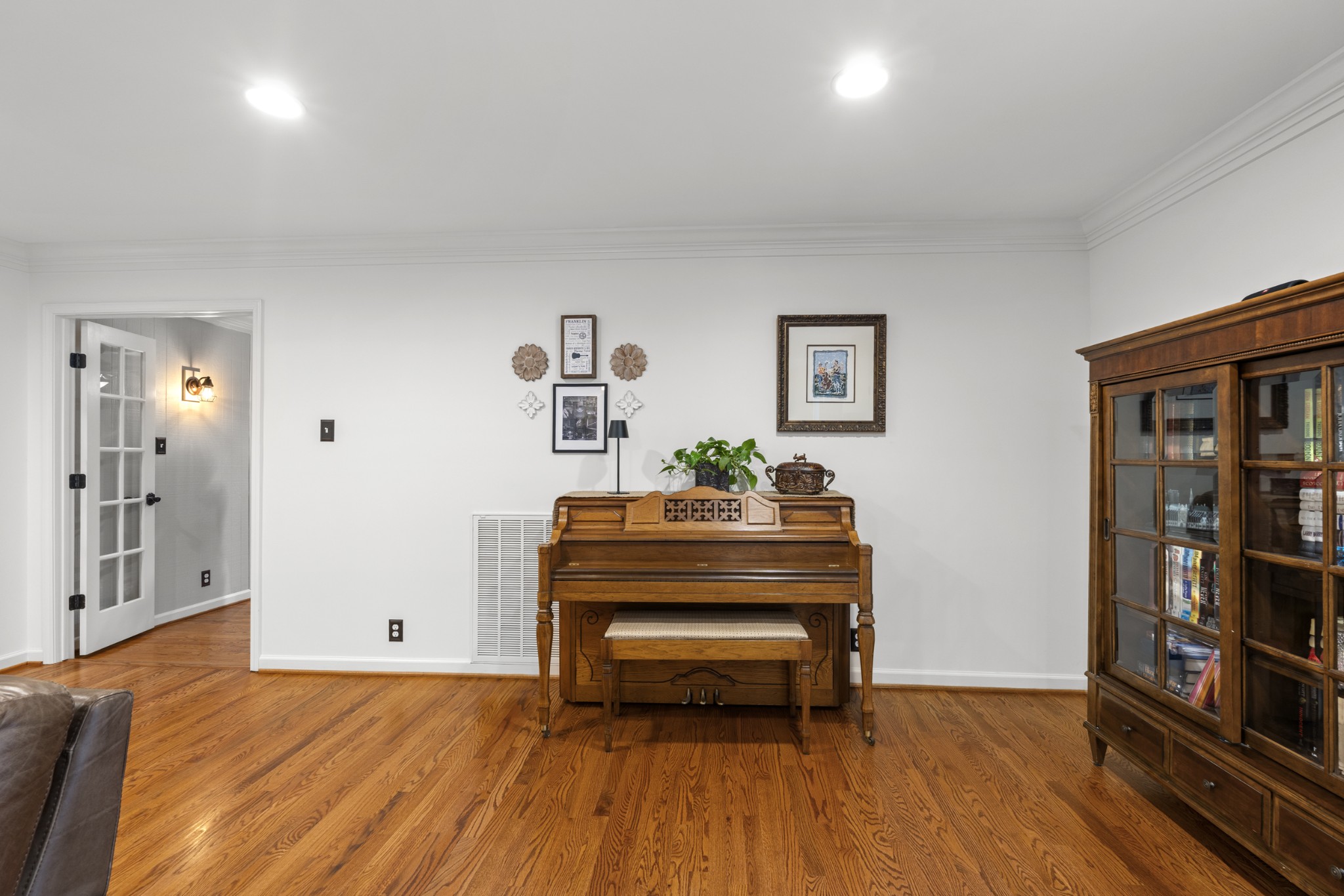 1004 Perkins Ln