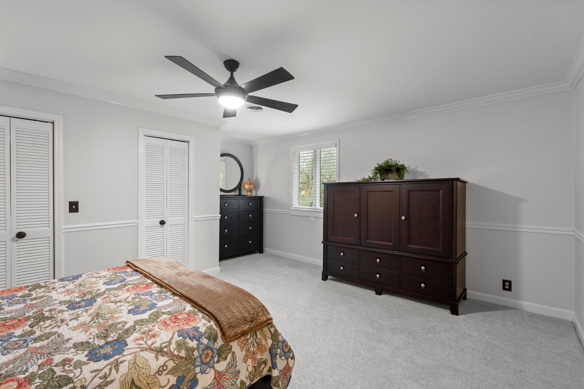1004 Perkins Ln
