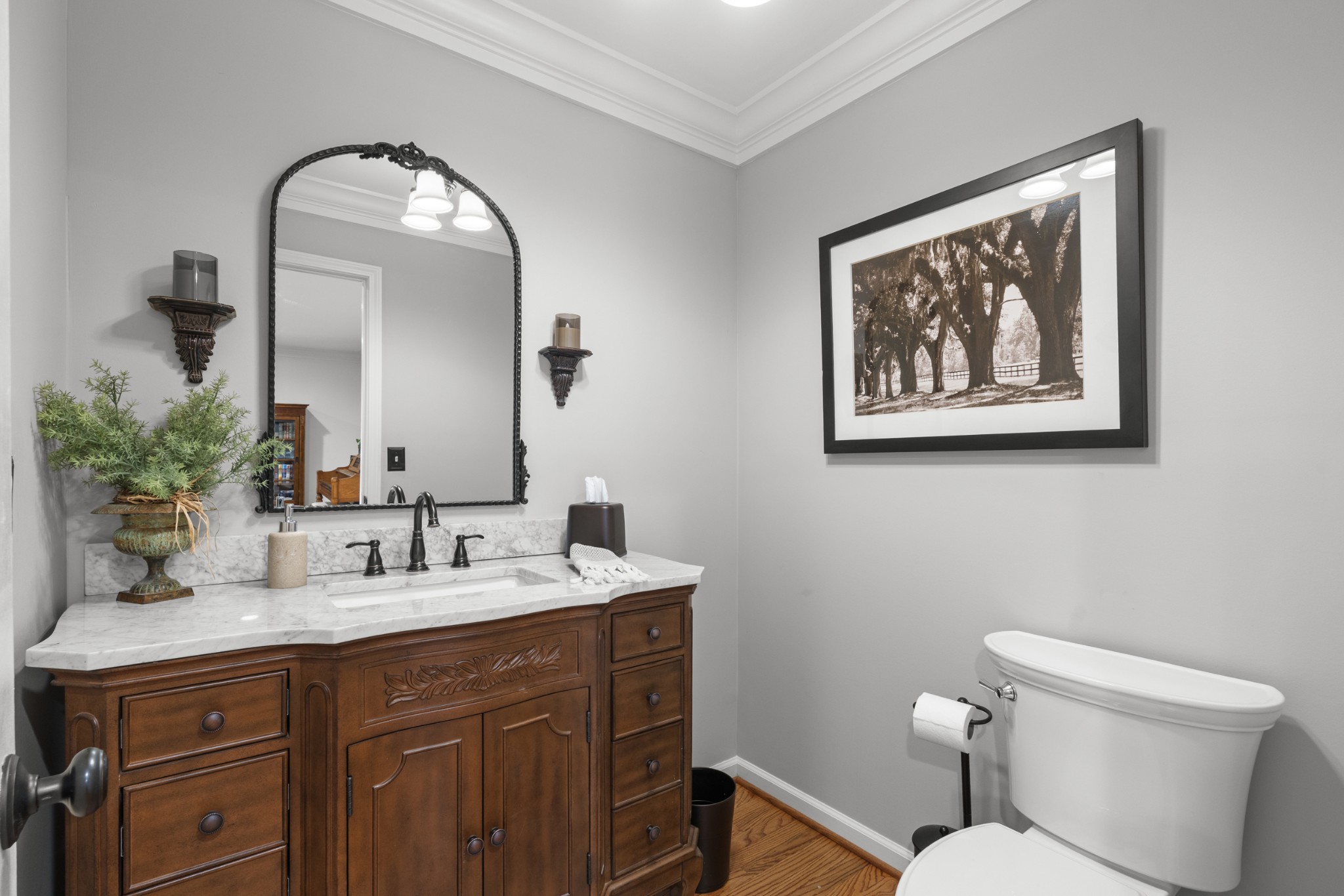 1004 Perkins Ln